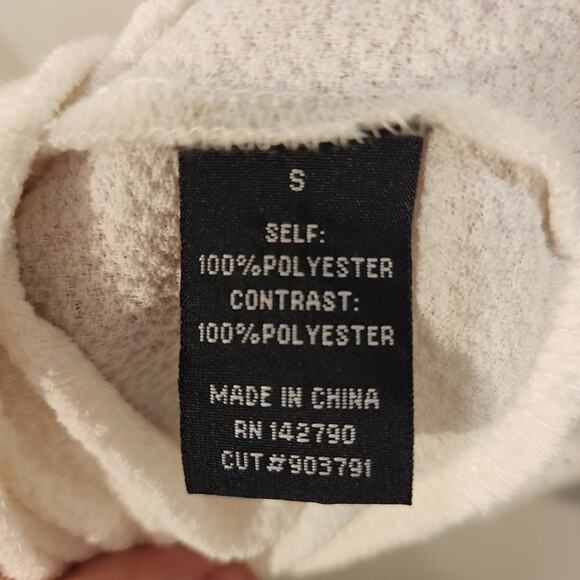 Vertigo Sheer Sleeve Cream Raglan Style 3/4 Sleeve Shirt - Size S - Picture 7 of 8